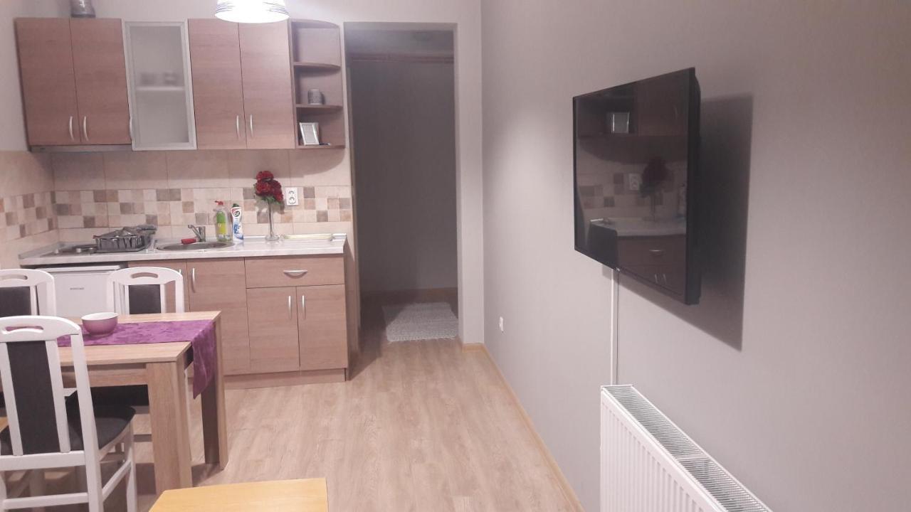 Apartmani V&F Vrnjačka Banja Exterior foto